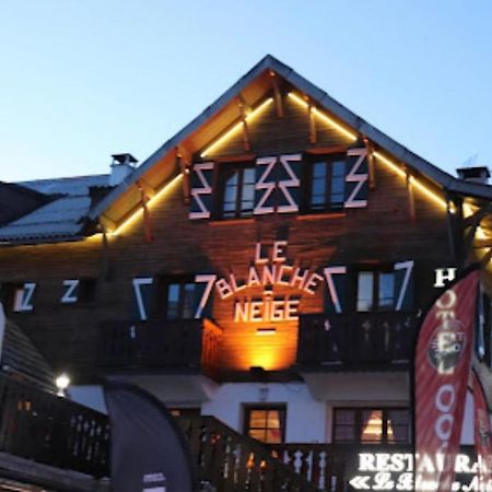 白雪酒店 瓦尔堡 外观 照片